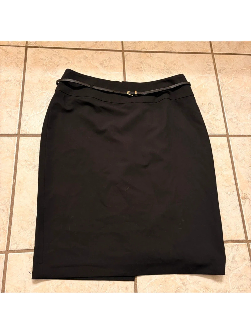 Office Siren Black Liz Claiborne Midi Skirt with black belt and gold details
